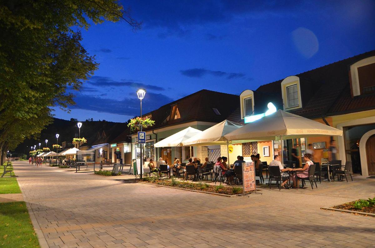 Penzion Pod Zamkom Bojnice Exterior foto